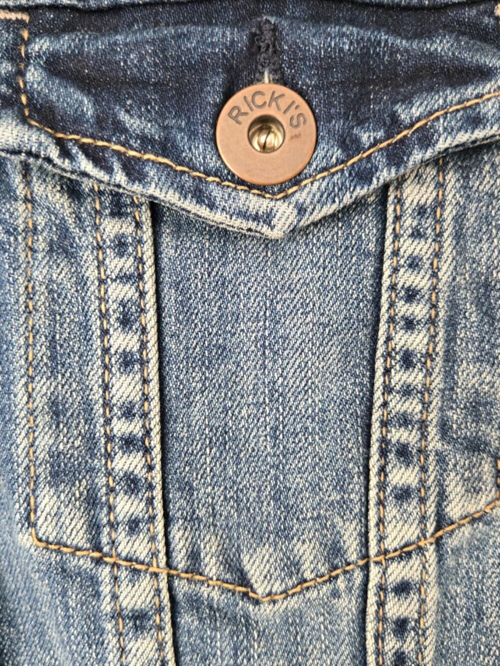 RICKI'S Jean Jacket - Picture 3 of 6